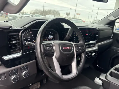 More photos of 2024 GMC Sierra 1500 SLT at Jerry Hunt Supercenter - Lexington, NC