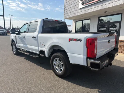 More photos of 2025 Ford F-250SD XLT at Jerry Hunt Supercenter - Lexington, NC
