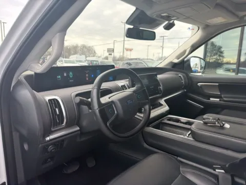 More photos of 2025 Ford Expedition Max Platinum at Jerry Hunt Supercenter - Lexington, NC