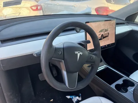 More photos of 2023 Tesla Model Y Long Range at Jerry Hunt Supercenter - Lexington, NC