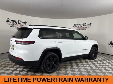 More photos of 2023 Jeep Grand Cherokee L Altitude at Jerry Hunt Supercenter - Lexington, NC