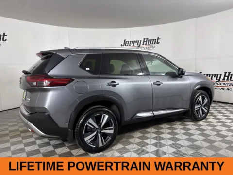 More photos of 2023 Nissan Rogue Platinum at Jerry Hunt Supercenter - Lexington, NC