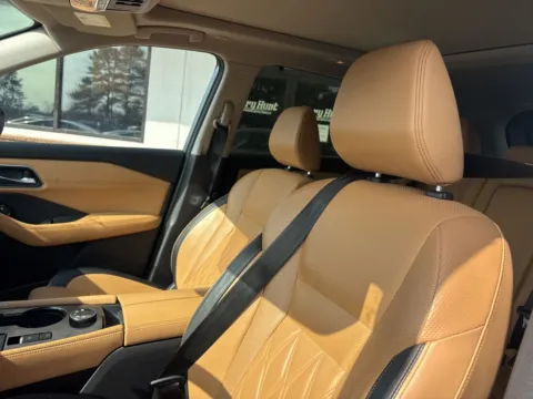 Another view of 2023 Nissan Rogue Platinum for sale in Lexington, NC at Jerry Hunt Supercenter - Lexington