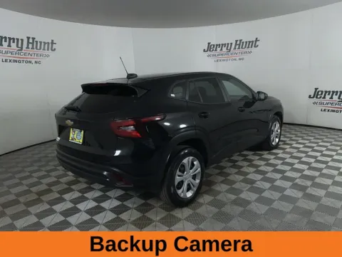 More photos of 2025 Chevrolet Trax LS at Jerry Hunt Supercenter - Lexington, NC