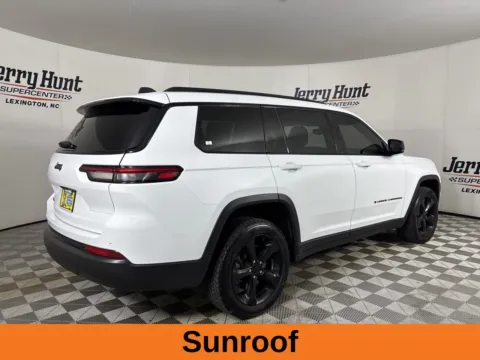 More photos of 2023 Jeep Grand Cherokee L Altitude at Jerry Hunt Supercenter - Lexington, NC