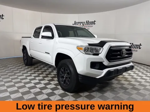 More photos of 2020 Toyota Tacoma SR at Jerry Hunt Supercenter - Lexington, NC