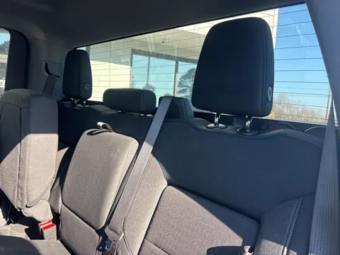 More photos of 2024 GMC Sierra 1500 Elevation at Jerry Hunt Supercenter - Lexington, NC