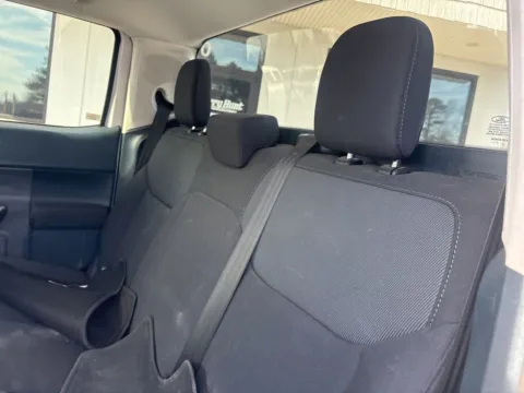 More photos of 2022 Ford Maverick XL at Jerry Hunt Supercenter - Lexington, NC