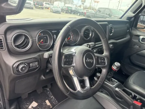 More photos of 2022 Jeep Wrangler Unlimited Sahara at Jerry Hunt Supercenter - Lexington, NC