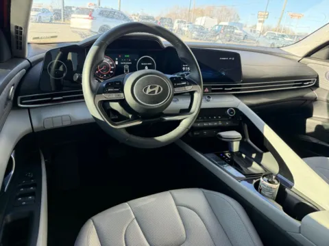 More photos of 2025 Hyundai Elantra Limited at Jerry Hunt Supercenter - Lexington, NC