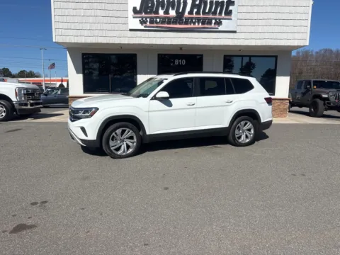 White 2022 Volkswagen Atlas 3.6L V6 SE w/Technology for sale in Lexington, NC