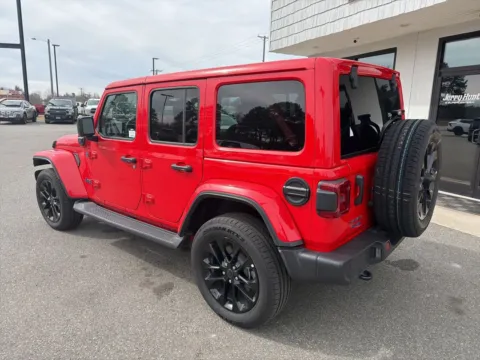 More photos of 2025 Jeep Wrangler Sahara 4xe at Jerry Hunt Supercenter - Lexington, NC