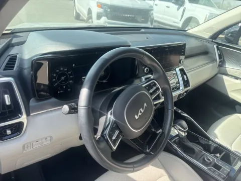 More photos of 2023 Kia Sorento SX at Jerry Hunt Supercenter - Lexington, NC