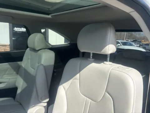 More photos of 2023 Kia Sorento SX at Jerry Hunt Supercenter - Lexington, NC