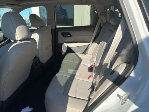 More photos of 2023 Nissan Rogue SV at Jerry Hunt Supercenter - Lexington, NC