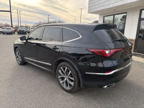 More photos of 2022 Acura MDX Technology at Jerry Hunt Supercenter - Lexington, NC