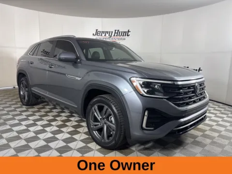 More photos of 2024 Volkswagen Atlas Cross Sport 2.0T SEL R-Line at Jerry Hunt Supercenter - Lexington, NC