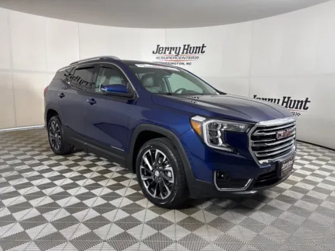 More photos of 2022 GMC Terrain SLT at Jerry Hunt Supercenter - Lexington, NC