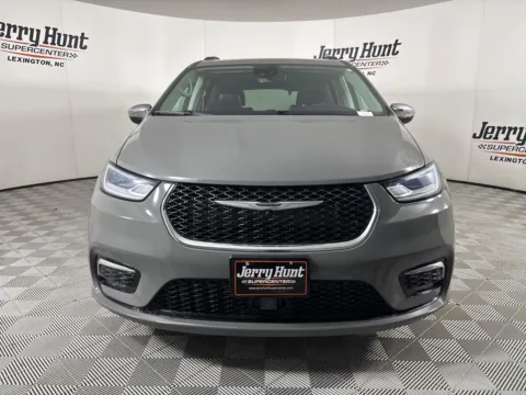 Photos of 2023 Chrysler Pacifica Limited for sale in Lexington, NC at Jerry Hunt Supercenter - Lexington