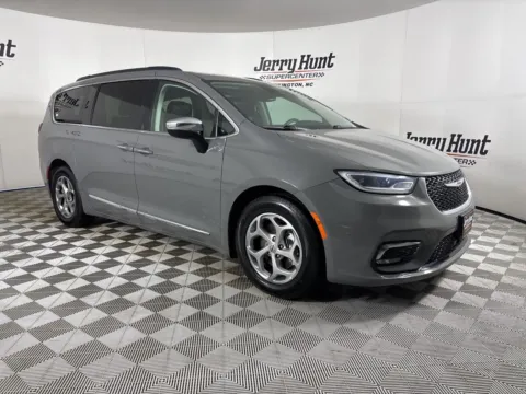 Another view of 2023 Chrysler Pacifica Limited for sale in Lexington, NC at Jerry Hunt Supercenter - Lexington
