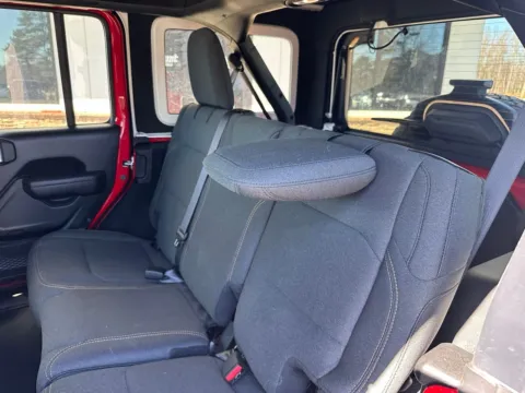 More photos of 2024 Jeep Wrangler Willys at Jerry Hunt Supercenter - Lexington, NC