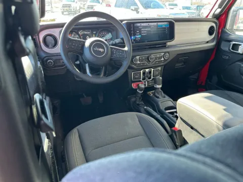 More photos of 2024 Jeep Wrangler Willys at Jerry Hunt Supercenter - Lexington, NC