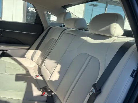 More photos of 2025 Hyundai Sonata SEL at Jerry Hunt Supercenter - Lexington, NC