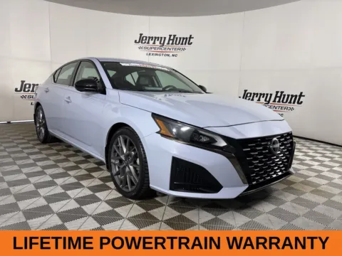 More photos of 2024 Nissan Altima 2.0 SR at Jerry Hunt Supercenter - Lexington, NC