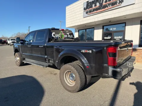 More photos of 2023 Ford F-350SD Lariat at Jerry Hunt Supercenter - Lexington, NC