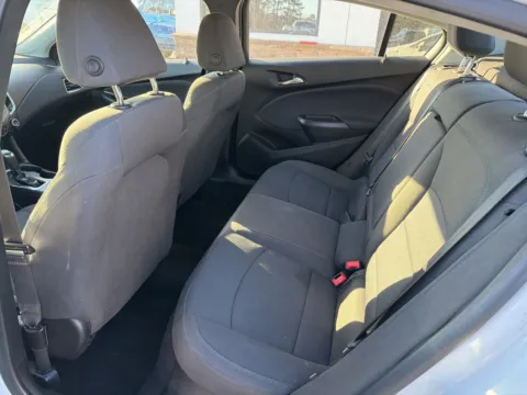 More photos of 2019 Chevrolet Cruze LT at Jerry Hunt Supercenter - Lexington, NC