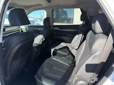 More photos of 2025 Hyundai Palisade XRT at Jerry Hunt Supercenter - Lexington, NC