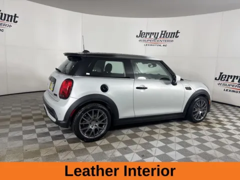 More photos of 2023 MINI Cooper S at Jerry Hunt Supercenter - Lexington, NC