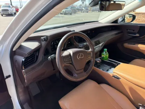 More photos of 2019 Lexus LS 500 Base at Jerry Hunt Supercenter - Lexington, NC