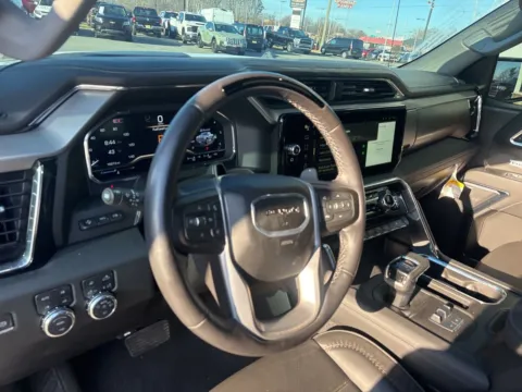 More photos of 2024 GMC Sierra 1500 Denali at Jerry Hunt Supercenter - Lexington, NC