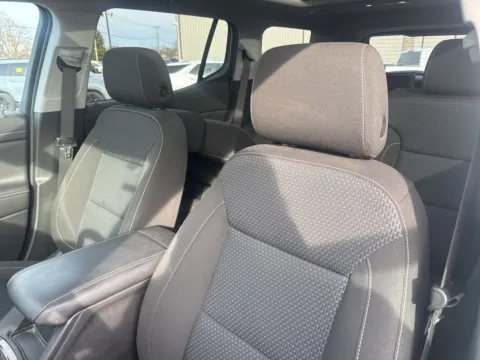 Another view of 2023 GMC Acadia SLE for sale in Lexington, NC at Jerry Hunt Supercenter - Lexington