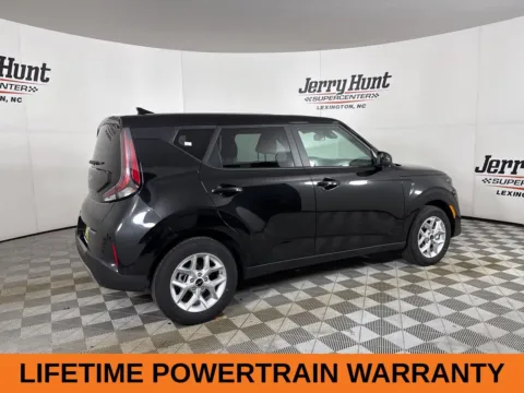 More photos of 2025 Kia Soul LX at Jerry Hunt Supercenter - Lexington, NC