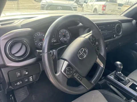 More photos of 2023 Toyota Tacoma TRD Off-Road at Jerry Hunt Supercenter - Lexington, NC