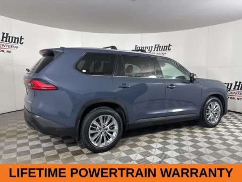 More photos of 2024 Toyota Grand Highlander Platinum at Jerry Hunt Supercenter - Lexington, NC