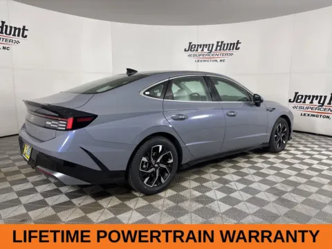More photos of 2025 Hyundai Sonata SEL at Jerry Hunt Supercenter - Lexington, NC