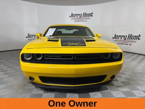More photos of 2017 Dodge Challenger R/T at Jerry Hunt Supercenter - Lexington, NC