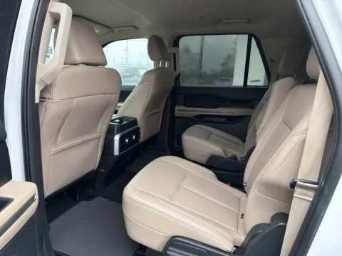 More photos of 2024 Ford Expedition Max XLT at Jerry Hunt Supercenter - Lexington, NC