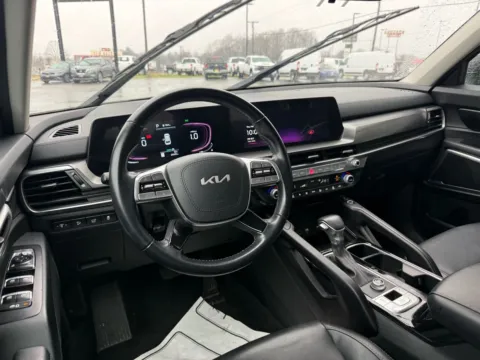 More photos of 2025 Kia Telluride S at Jerry Hunt Supercenter - Lexington, NC
