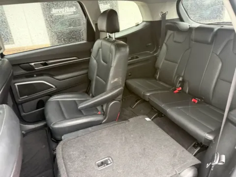More photos of 2025 Kia Telluride S at Jerry Hunt Supercenter - Lexington, NC