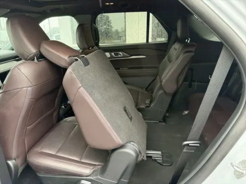 More photos of 2025 Ford Explorer Platinum at Jerry Hunt Supercenter - Lexington, NC