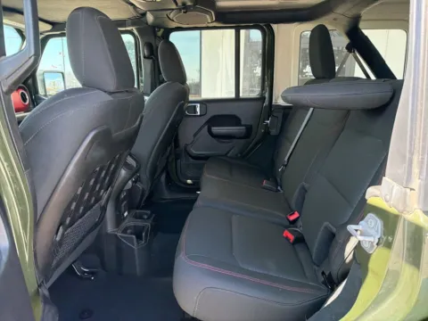 More photos of 2022 Jeep Wrangler Unlimited Rubicon at Jerry Hunt Supercenter - Lexington, NC