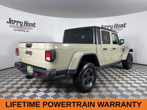More photos of 2022 Jeep Gladiator Rubicon at Jerry Hunt Supercenter - Lexington, NC
