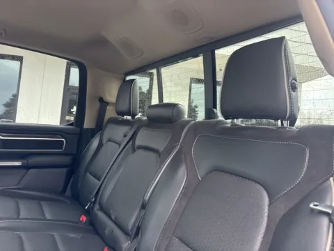 More photos of 2020 Ram 1500 Laramie at Jerry Hunt Supercenter - Lexington, NC