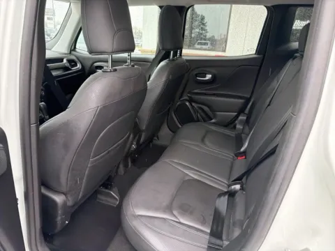 More photos of 2023 Jeep Renegade Limited at Jerry Hunt Supercenter - Lexington, NC