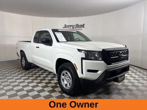 More photos of 2022 Nissan Frontier S at Jerry Hunt Supercenter - Lexington, NC