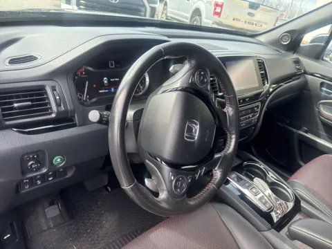 More photos of 2023 Honda Ridgeline Black Edition at Jerry Hunt Supercenter - Lexington, NC